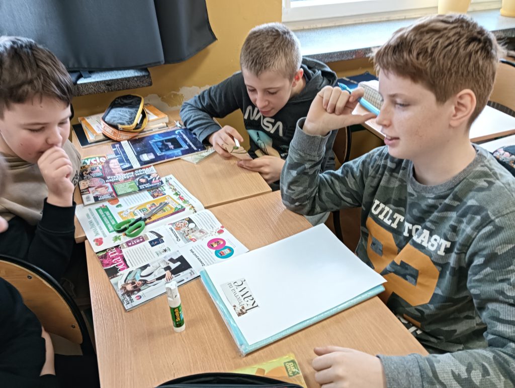 Lekcja teorii literatury w klasie 6