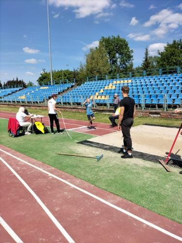 f4664b4c-48a9-44ed-876f-246b61b83fd3