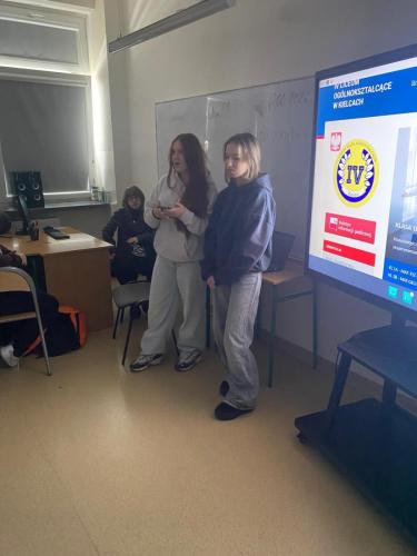 37ffa24e-bc70-4704-b742-19f66bba8918