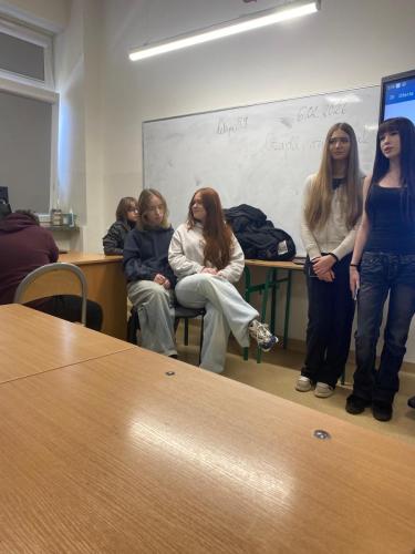 9d899795-6561-48af-ba0a-85ac803f9e08