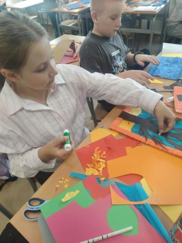 f6cafcdc-69b5-4a83-a3c2-50cbd917aac2